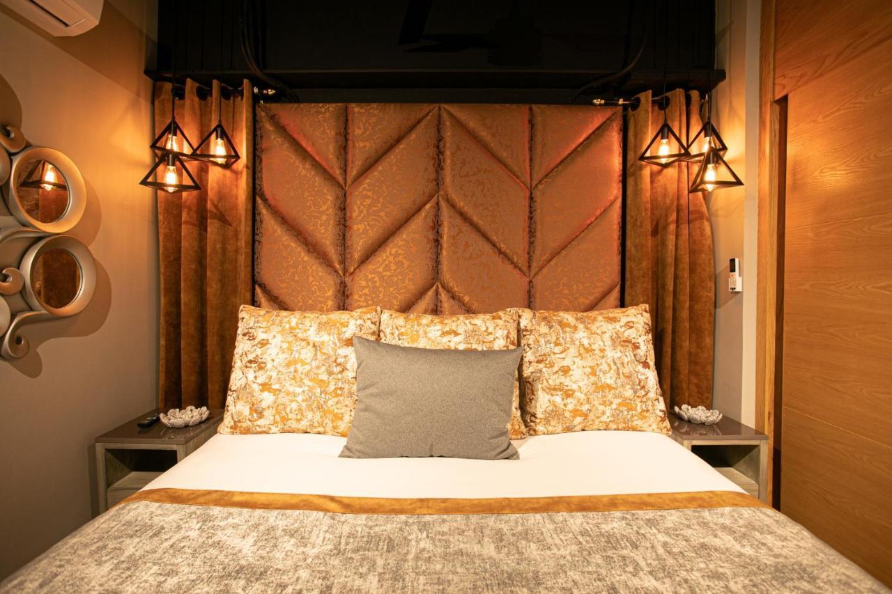 Pinnacle Resorts 179 - Adults Only Пуэрто-Вальярта Экстерьер фото